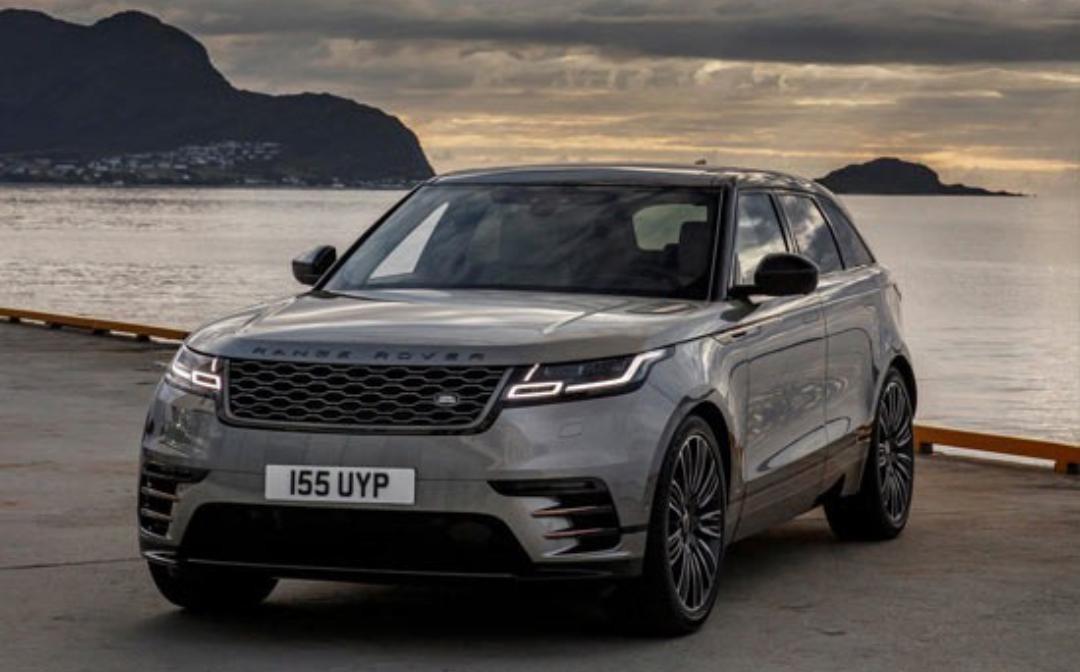 Range Rover undefined image