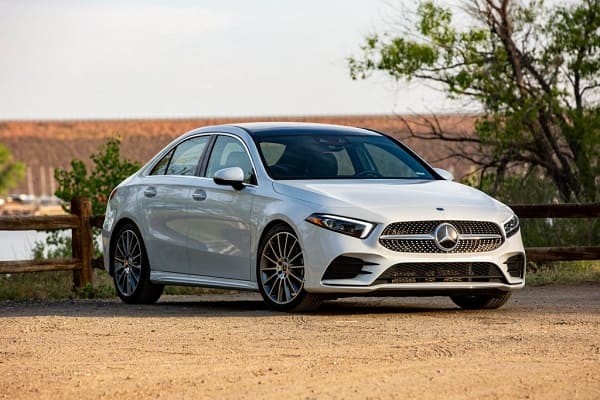 Mercedes-Benz undefined image