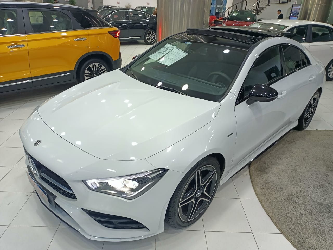 Mercedes-Benz undefined image