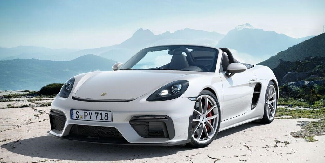 Porsche undefined image