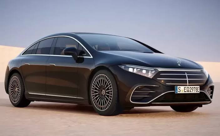 Mercedes-Benz undefined image