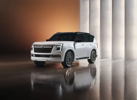 Nissan undefined image